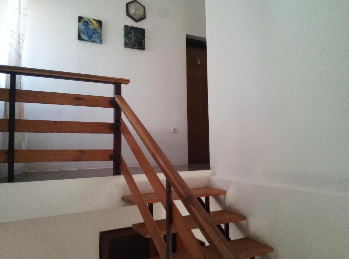 Apartments And Rooms Camelia Premantura Luaran gambar